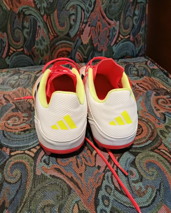 Crampoane de Iarbă Adidas F50
