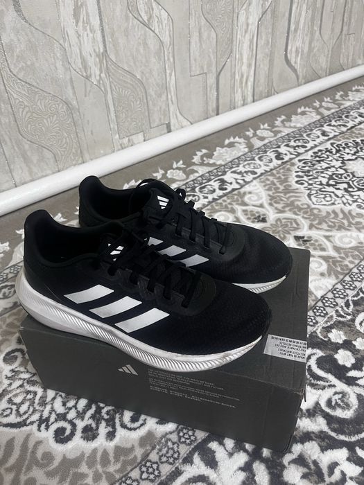 Продам крооссовки