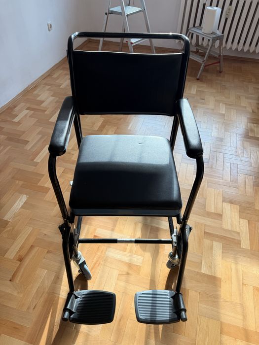 Проходилки за възрастни