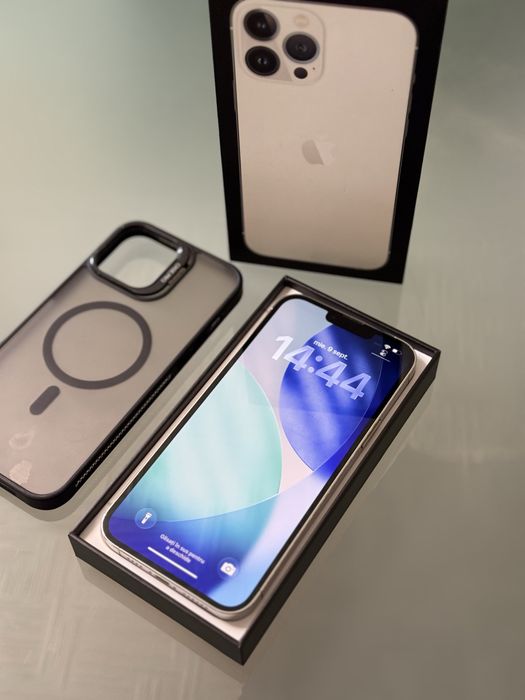 iPhone 13 Pro Max Alb 128 GB 88% ca nou la cutie si husa