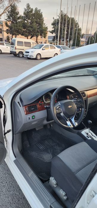 Lasetti 1.6 2013 avtamat