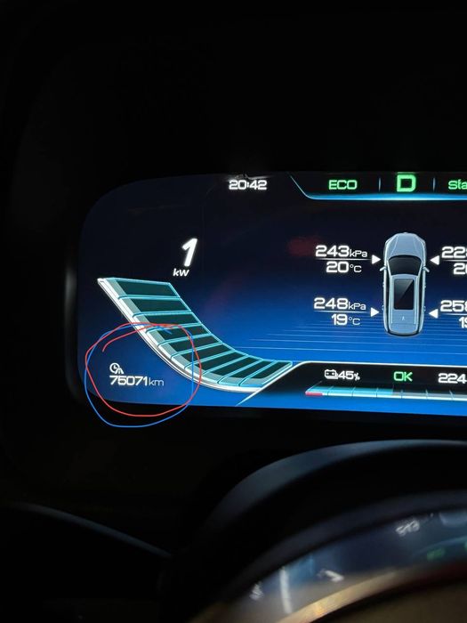 Срочно!! BYD tang FULL 4.6 сек. EV 600