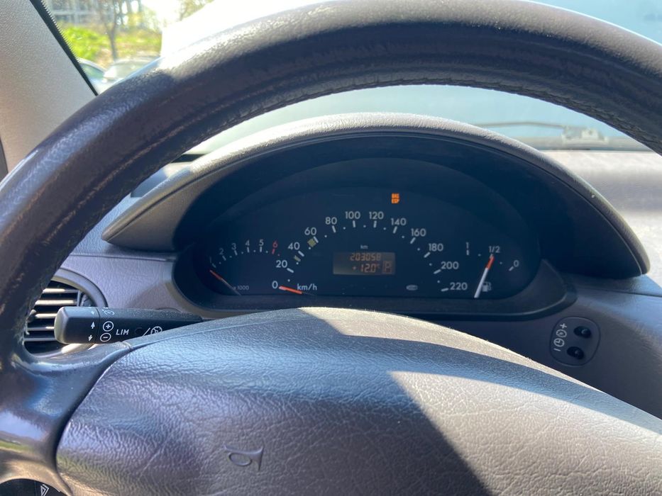 Mercedes A-class an 2003 1.6 benzina