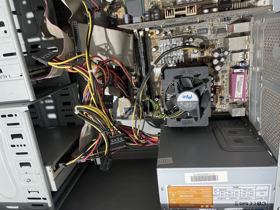 Компьюте Pentium 4