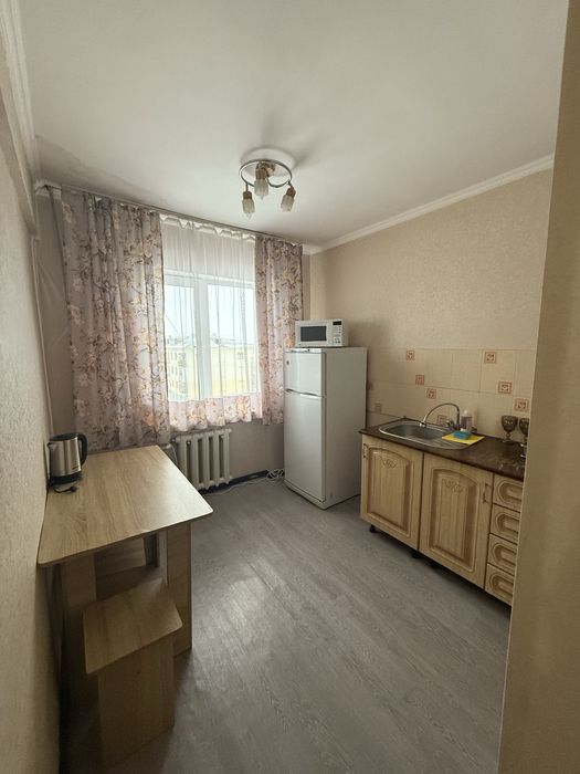 1 ком.Час/Сутки.Смарт тв.Возле дворца.