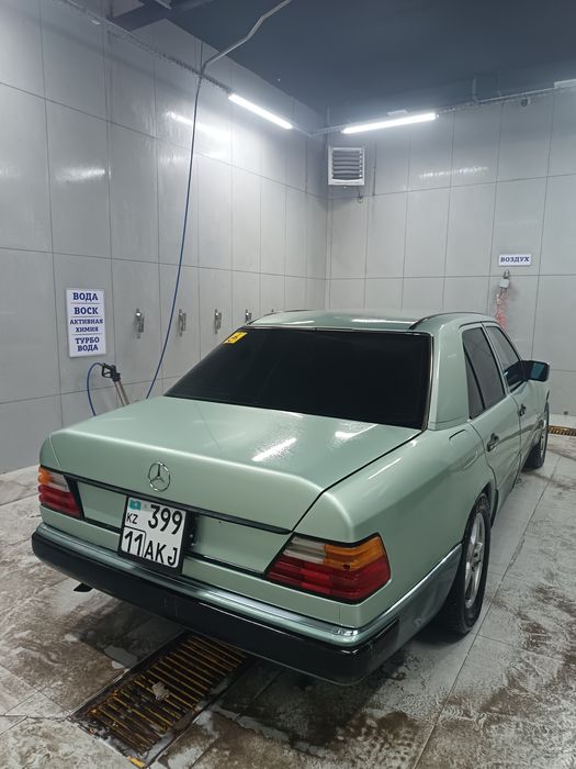 Мерседес бенц 200е