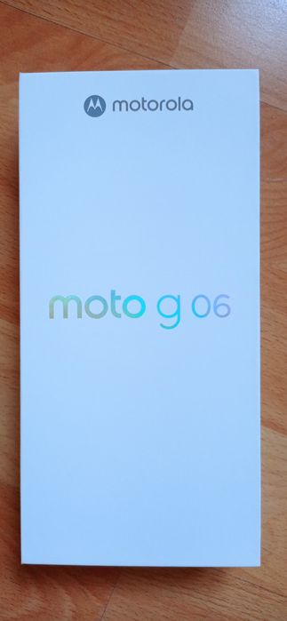 Telefon mobil Motorola moto g 06