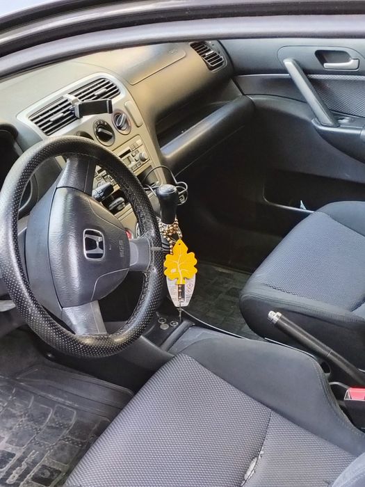 De vânzare Honda Civic Ep 1 
1.4 benzină 90Cp an fabricație 2004
Masina pentru pasionati si cunoscatori.
Dotari-Incalzire in oglinzi cu semnalizare,co