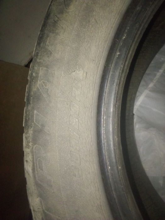 Продам шины 205/65/16