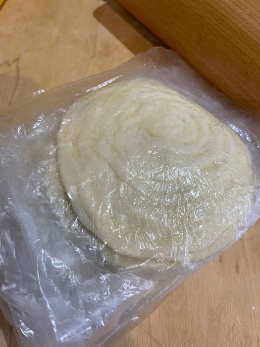 Тесто на манты и пельмени раскатаное лепешками