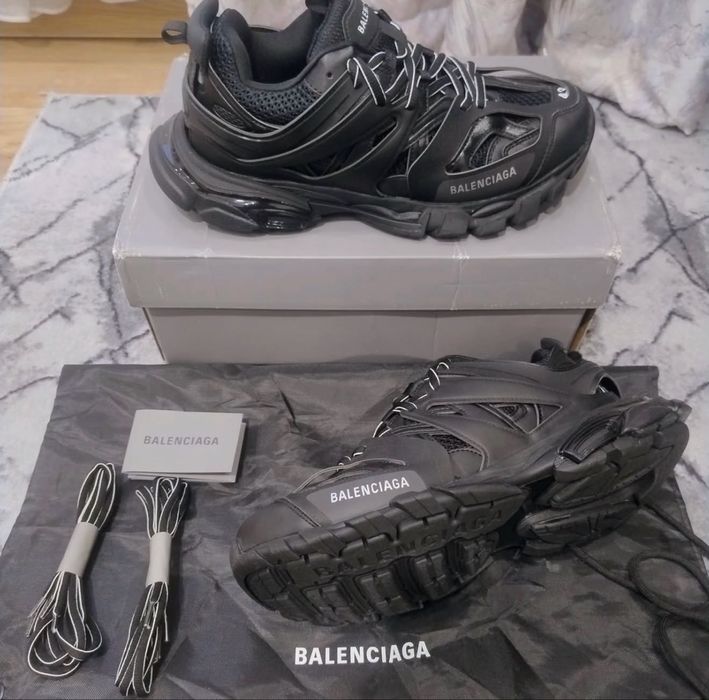 Balenciaga Track