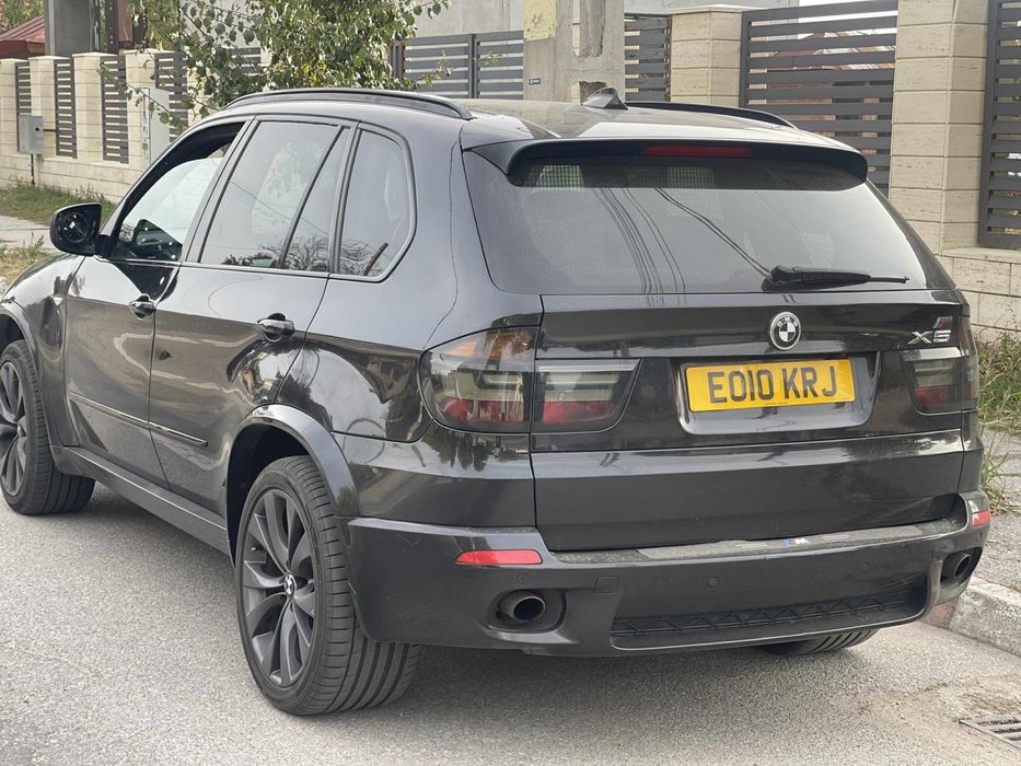 Dezmembrez bmw x 5 x 6