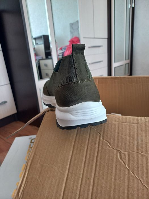 Продам обувь Fast Step