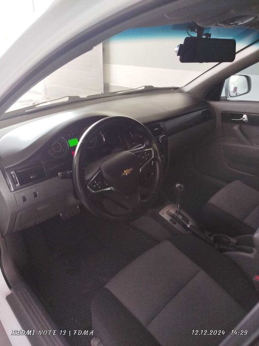 Срочно продам LACETTI AT