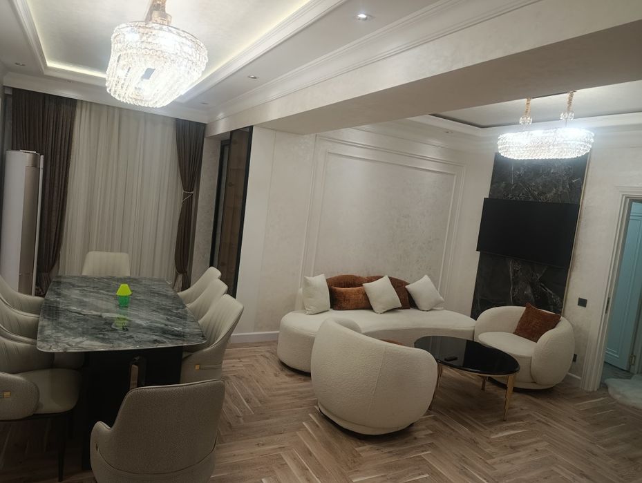 Срочно сдам 4/9/10 дуплекс махтумкули Пойтахт 1 линия