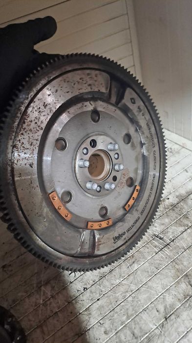 Kit ambreiaj 1.0 TCe – 6 Trepte – Dacia  Cod 12310074R