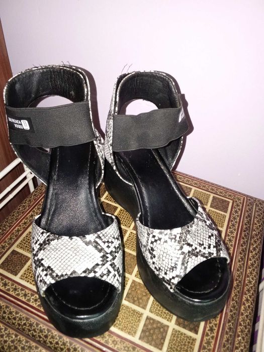 Дамски летни обувки