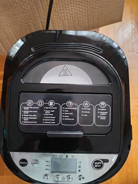Vând mașină de pâine Tefal