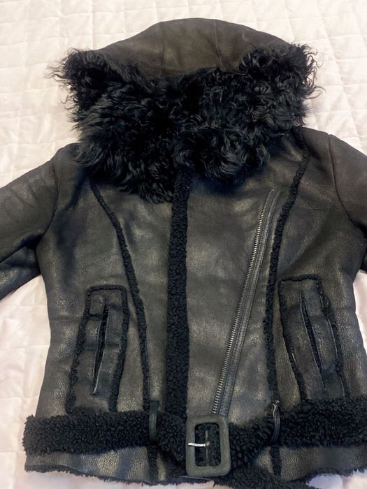 Очень теплый капюшон, стильная дубленка