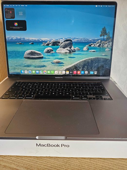 Macbook Pro 16  SixCore Core i7, 16GB Ram, 512Gb SSD, 4Gb AMD Video,  Mac Os 26, Win 11