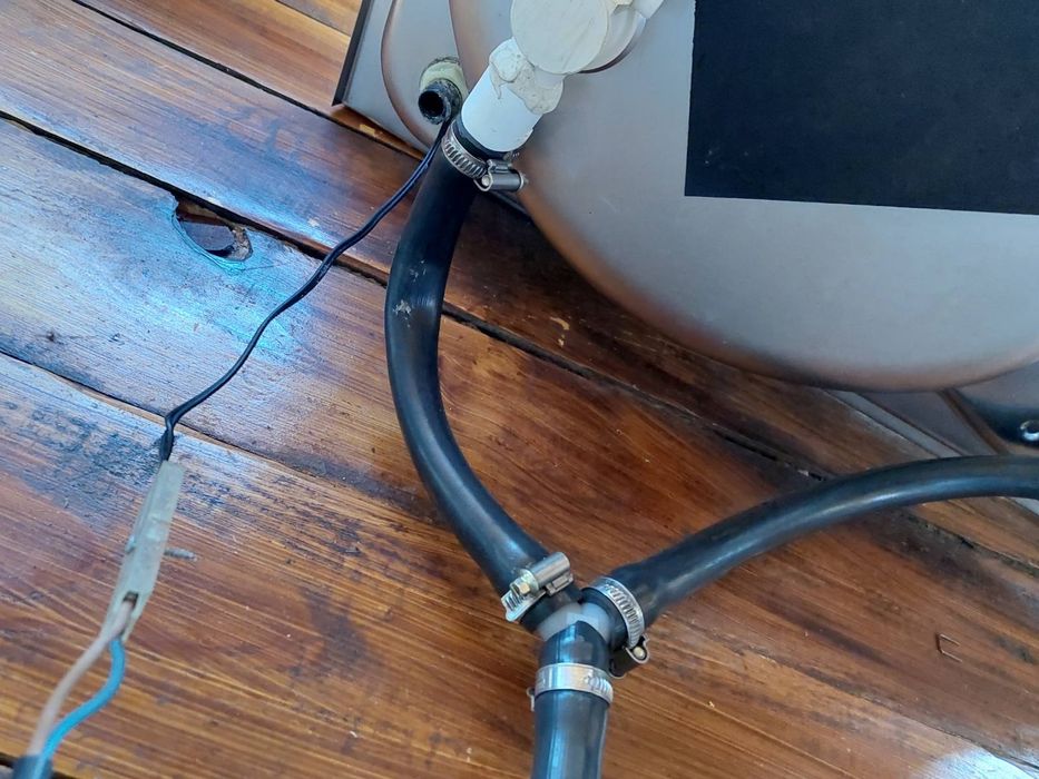 Мивка със смесител за каравана