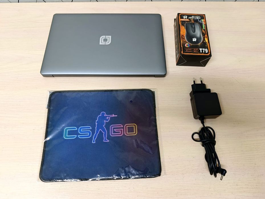 EZBOOK, Celeron 8Th, Ram 6Gb, SSD 64Gb, Full HD IPS