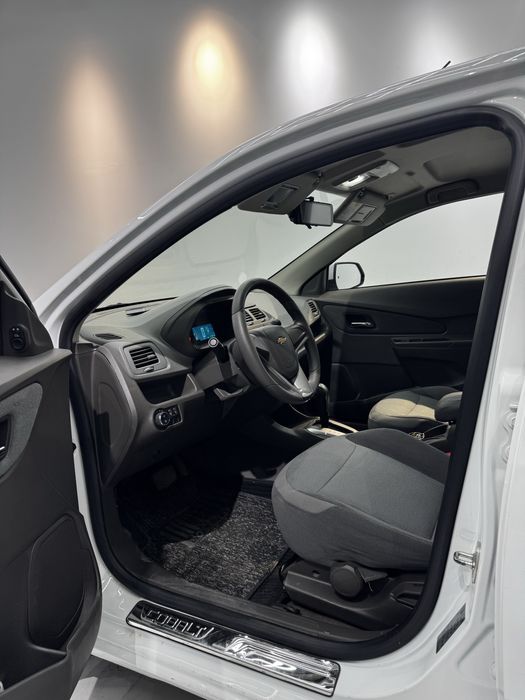 Chevrolet Cobalt 2021 — 3