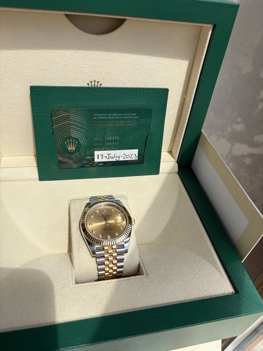 Rolex Datejust 41 Ref. 126333 Champagne Diamond Dial – Full Set 2023