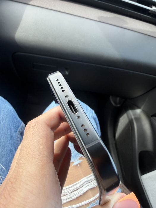 Iphone 16 pro 256 гб