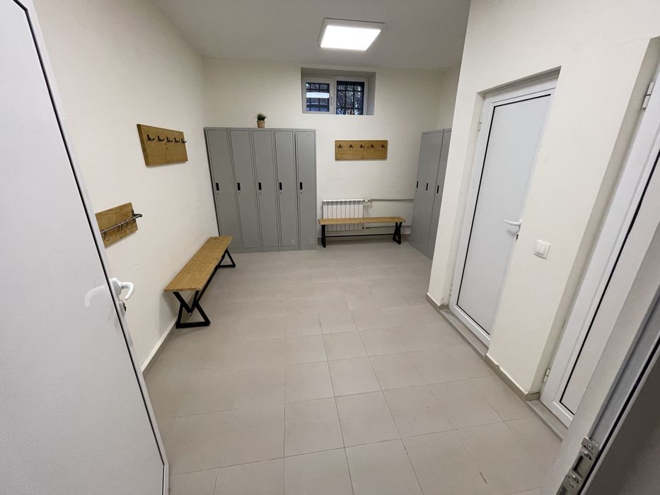 Спортна зала почасово под наем