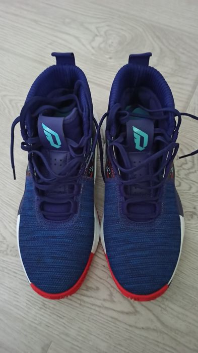 Баскетболни маратонки Adidas Dame 5