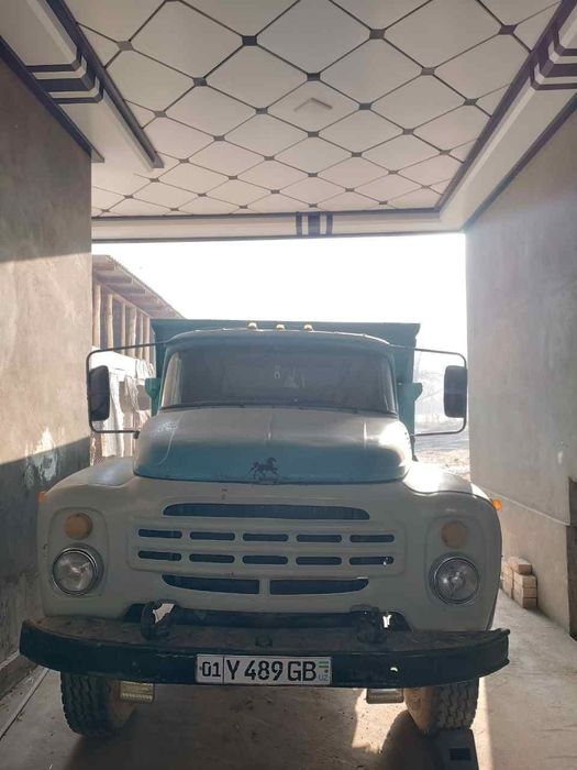 Zil 130 holati yaxshi