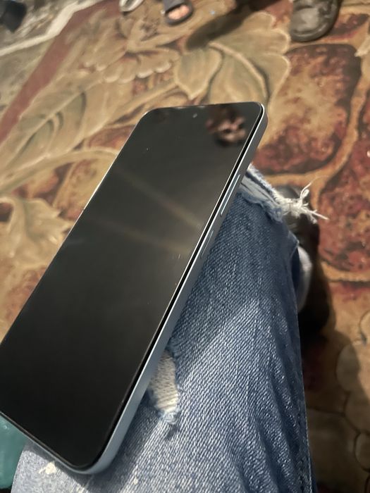 Vand sau schimb Xiomi redmi 13