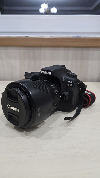 Canon 90d с объективом 18-135 nano usm