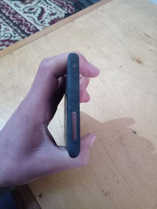 Samsung galaxy note 9 128/6 usta ko‘rmagan