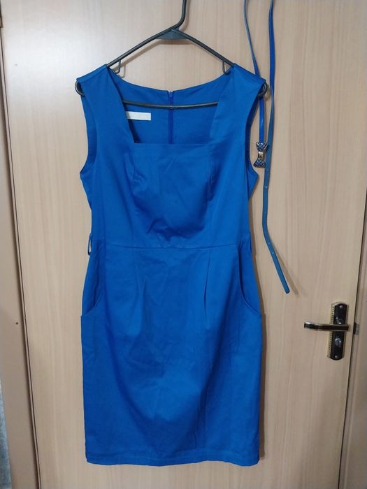 Продам Женские платья