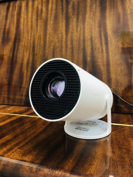 Проектор HY-300, Android TV, Full HD