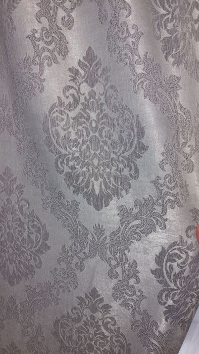 Продам шторы  почти новые