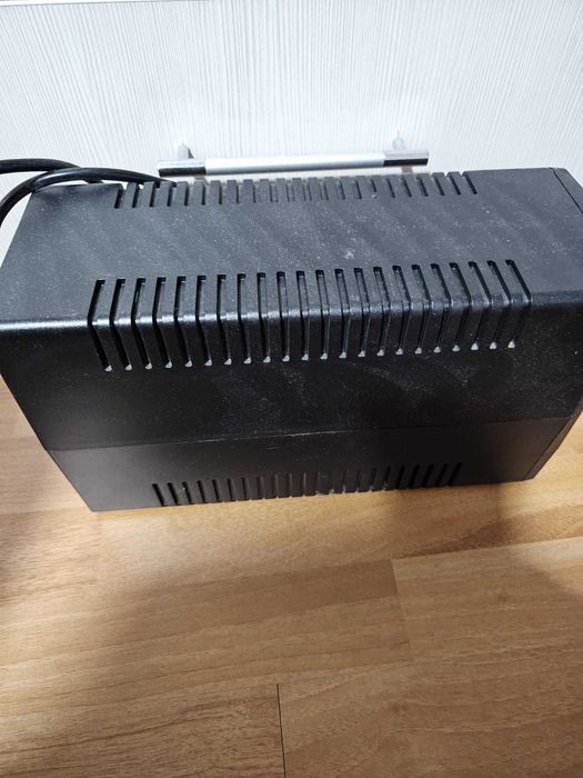 UPS nJoy Horus Plus 1500, 1500VA/900W Fara acumulatori si defect