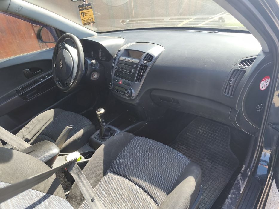 Vând mașină Kia Ceed  1,6 crdi 2008