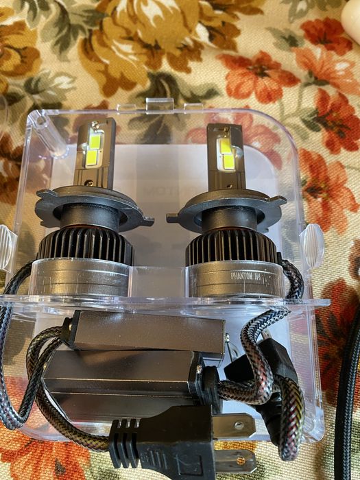 LED-лампы Phantom H4