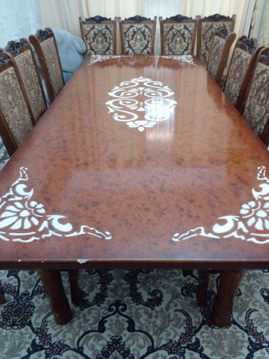 Stol stul, 12kishilik holati a'lo