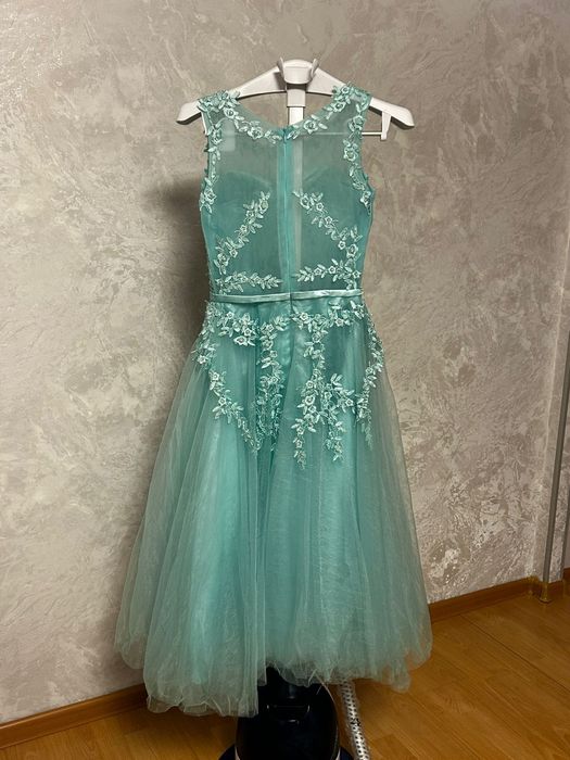 Продам вечернее платье