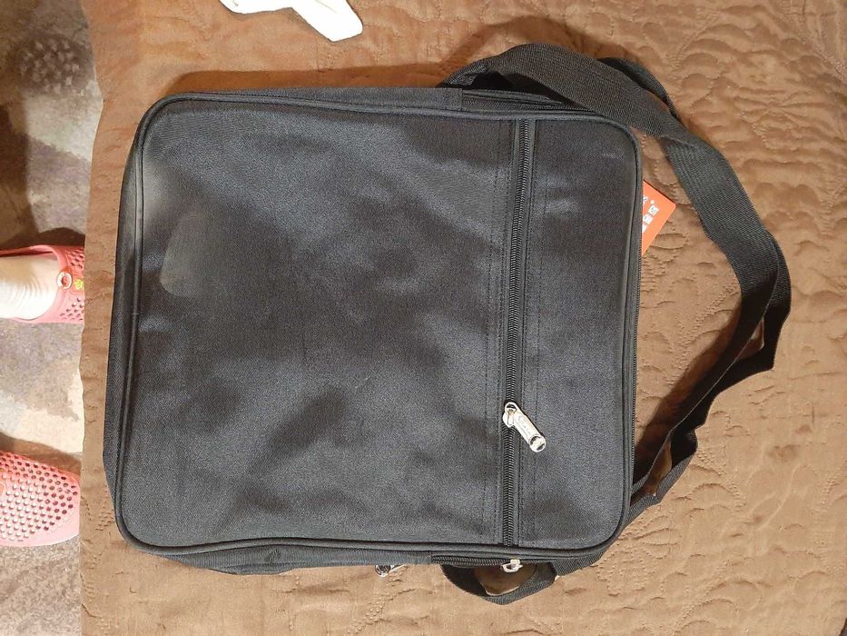 Мъжки чанти с дълга и къса дръжка