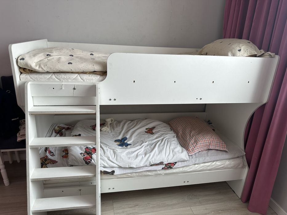 Кровать двухярусная