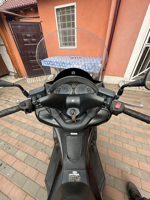 De vanzare honda t400