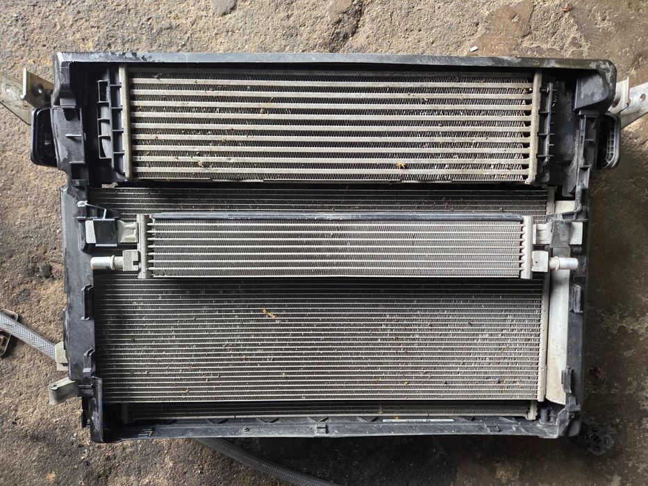 Bloc radiatoare apa ac intercooler BMW G20 G21 G22 G23 G26 G28 G42 cod 8679837 6805346 8590105 8593276