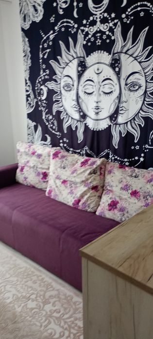 Proprietar închiriez apartament cu 3 camere.