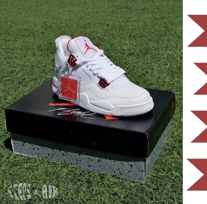 Air Jordan 4 Red Metallic