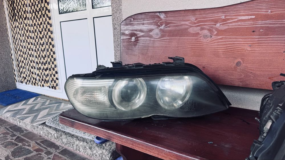Фарове за BMW E53 2006 / фейслифт